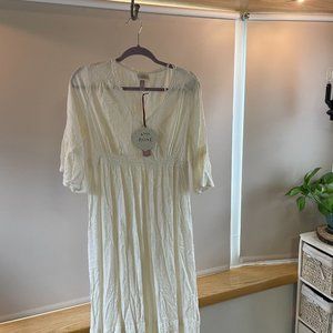 NWT Knox Rose Boho White Dress